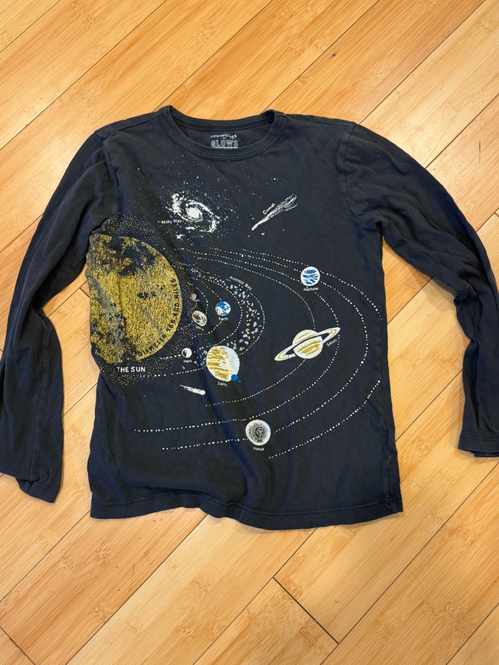 LIKE NEW! Crewcuts Kids Graphic Glow-in-the-Dark Planets Long Sleeve Tee Sz 8